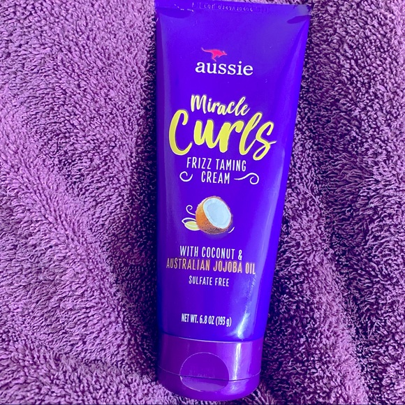 Aussi Miracle Curls curl creme - used twice - ADD ON - Picture 1 of 1